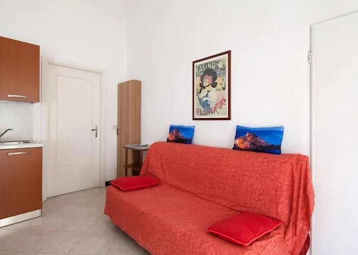 Beatrice Nel Centro Di