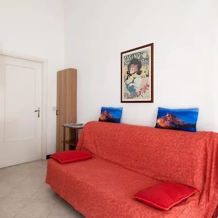 Beatrice Nel Centro Di