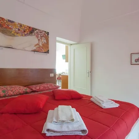 Beatrice Nel Centro Di