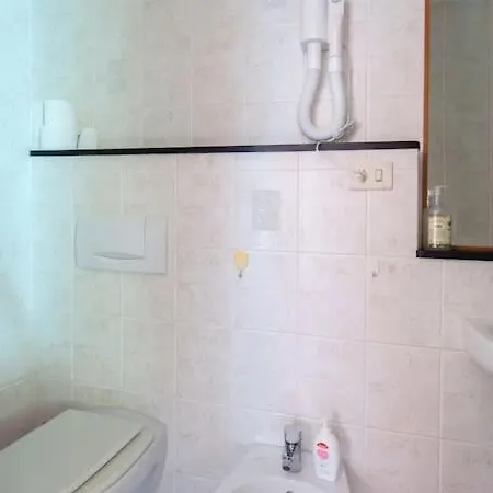 Beatrice Nel Centro Di Apartamento