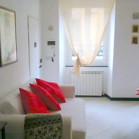 Beatrice Nel Centro Di * ليفانتو