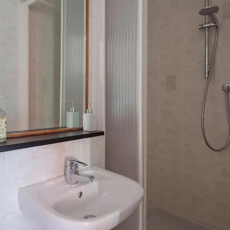 Beatrice Nel Centro Di * Levanto