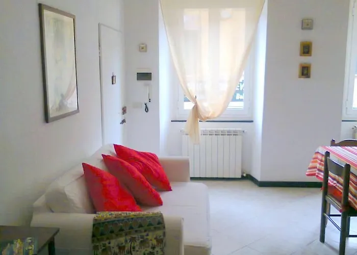 Beatrice Nel Centro Di * Levanto