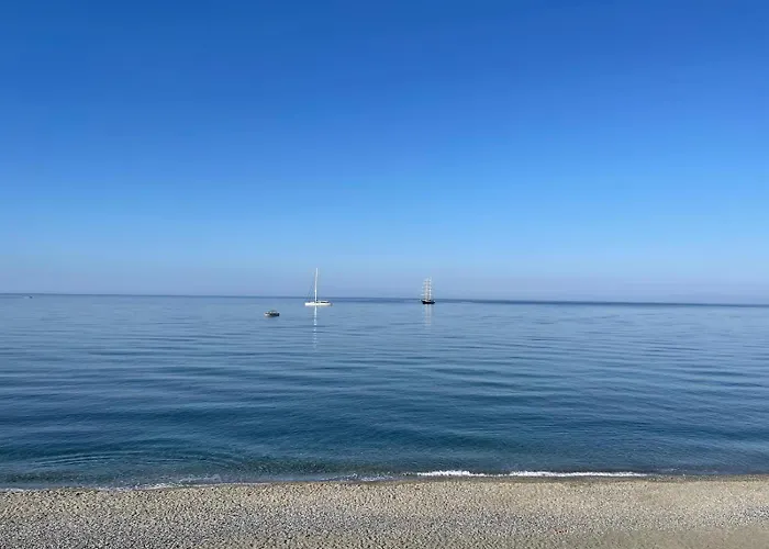 Beatrice Nel Centro Di * Levanto